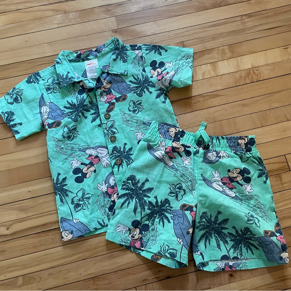 Disney Green Mickey Mouse Tropical Pajama Set